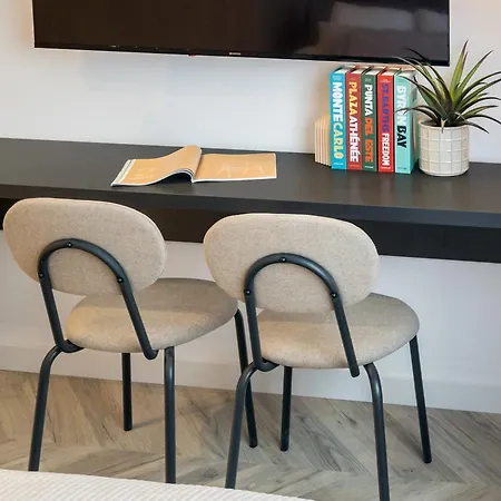 Near Cismigiu & Piata Universitatii Bucarest