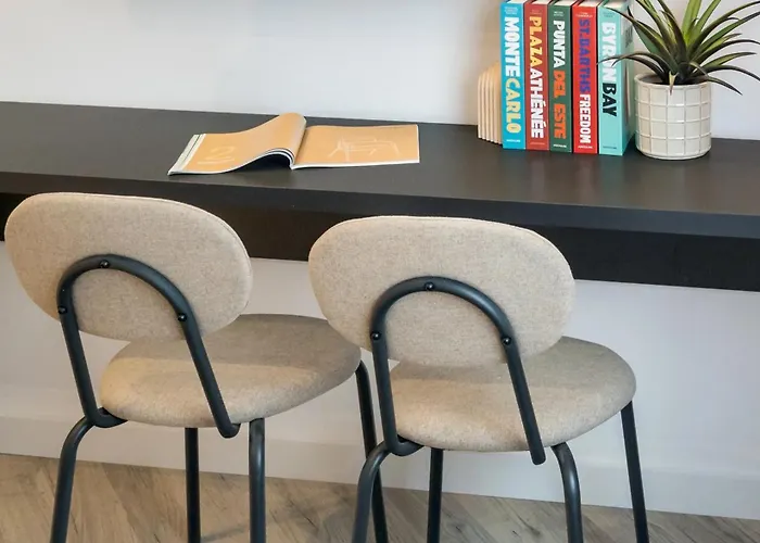 Near Cismigiu & Piata Universitatii Bucarest