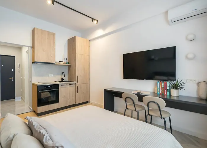 Apartamento Near Cismigiu & Piata Universitatii *