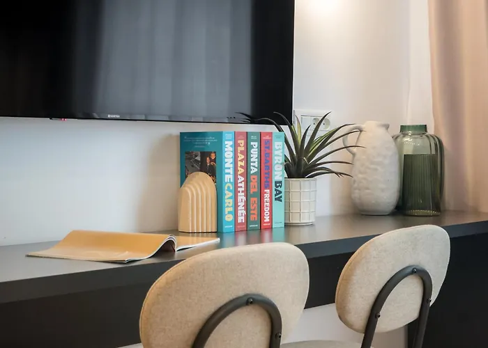 Near Cismigiu & Piata Universitatii Bucarest