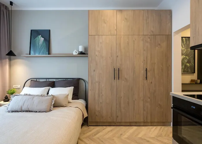 Near Cismigiu & Piata Universitatii