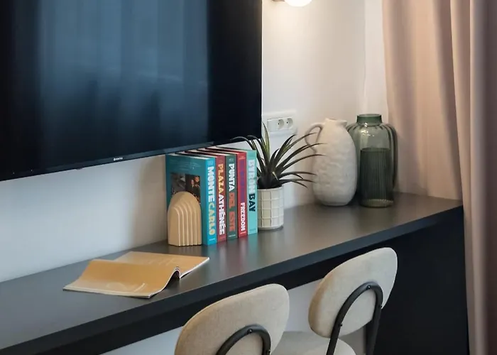 Near Cismigiu & Piata Universitatii Apartamento *