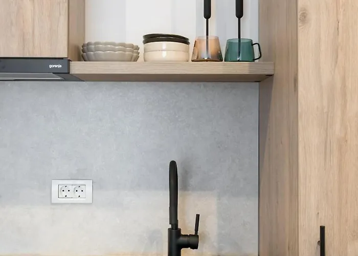 Near Cismigiu & Piata Universitatii Апартаменти *