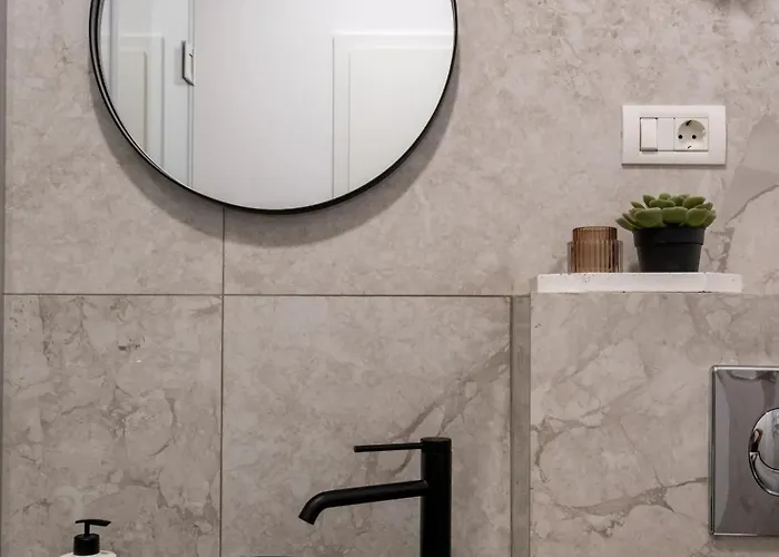 Apartamento Near Cismigiu & Piata Universitatii *