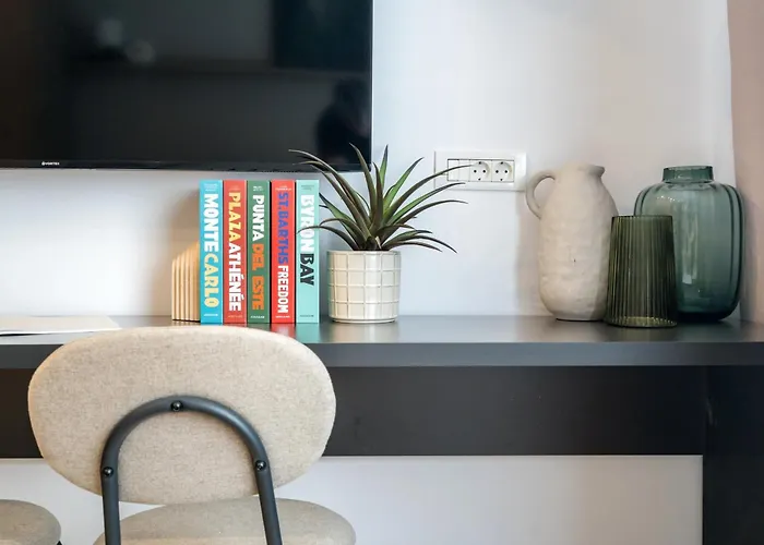 Near Cismigiu&piata Universitatii